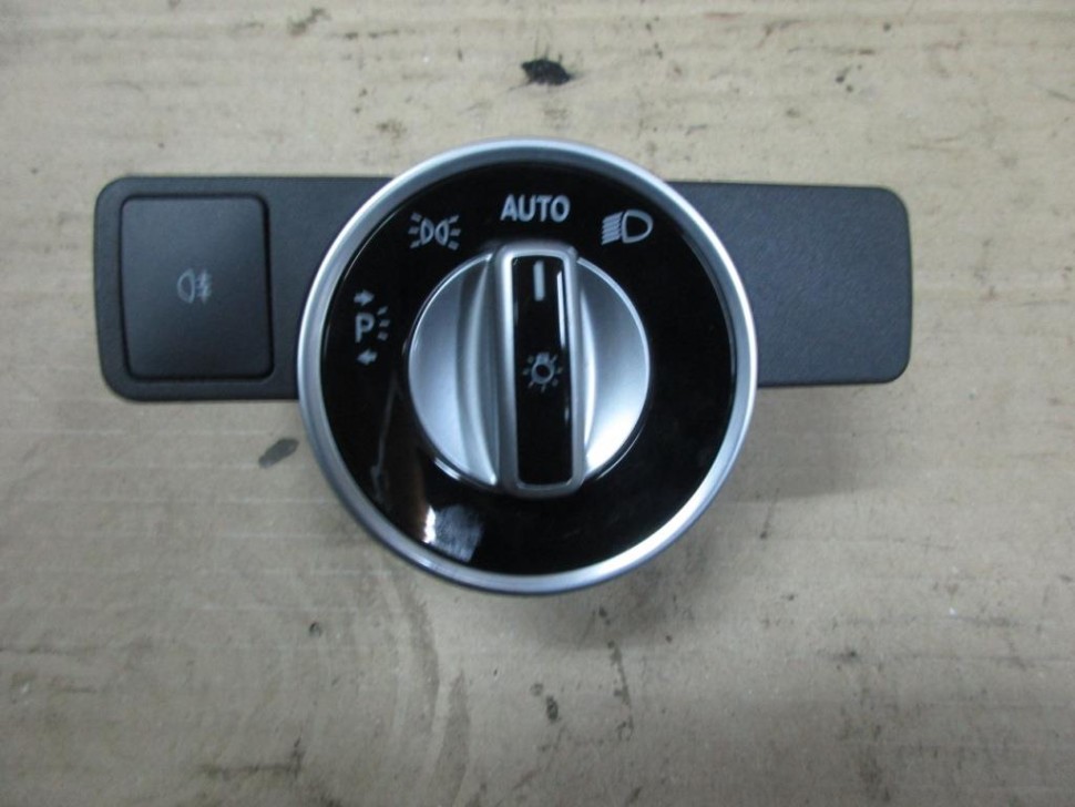 Переключатель света MERCEDES-BENZ CLS-класс C218/X218 рестайлинг (2014 - 2017) фото 1 — Разборка Мерседес