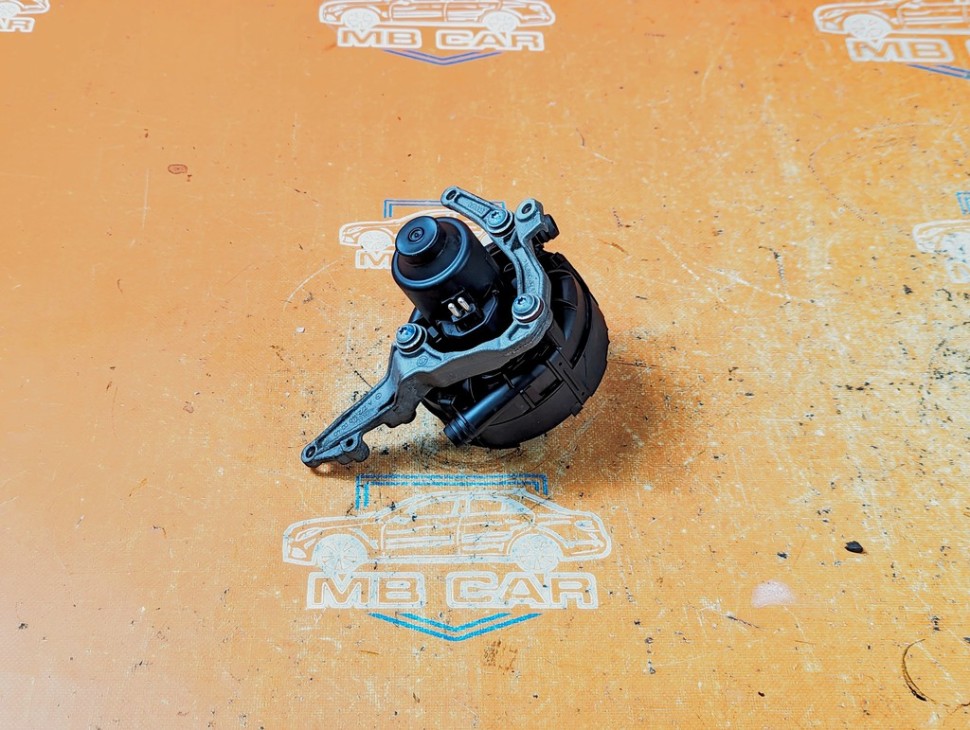 Продувка катализатора MERCEDES-BENZ C-класс W204/S204 (2006 - 2011) фото 1 &mdash; Разборка Мерседес