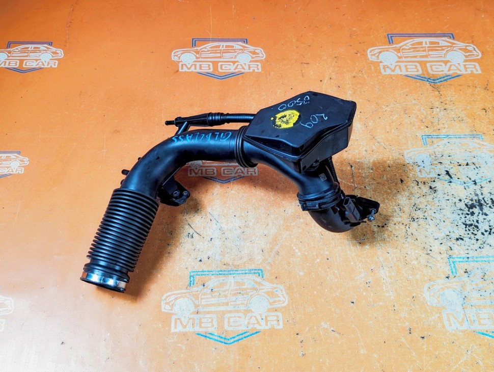 Патрубок турбины MERCEDES-BENZ B-класс W247 (2018 - 2023) фото 1 &mdash; Разборка Мерседес