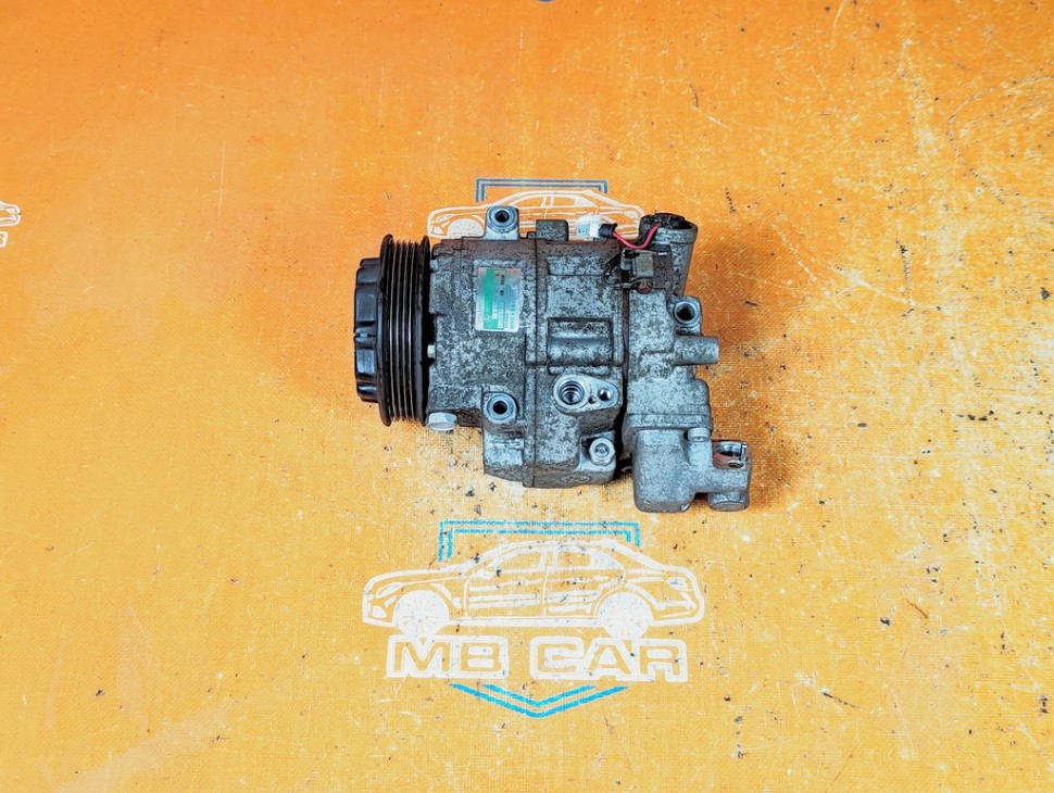 Компрессор кондиционера MERCEDES-BENZ A-класс W168 (1997 - 2001) фото 1 &mdash; Разборка Мерседес