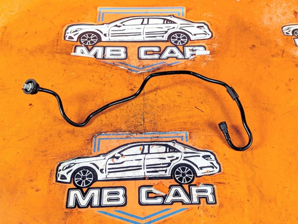 Трубка вакуумная MERCEDES-BENZ M-класс W164 (2005 - 2008) фото 1 &mdash; Разборка Мерседес