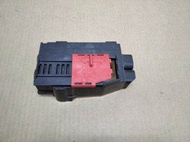 Крышка блока предохранителей MERCEDES-BENZ GLE-класс AMG W166 (2015 - 2019) &mdash; Разборка Мерседес