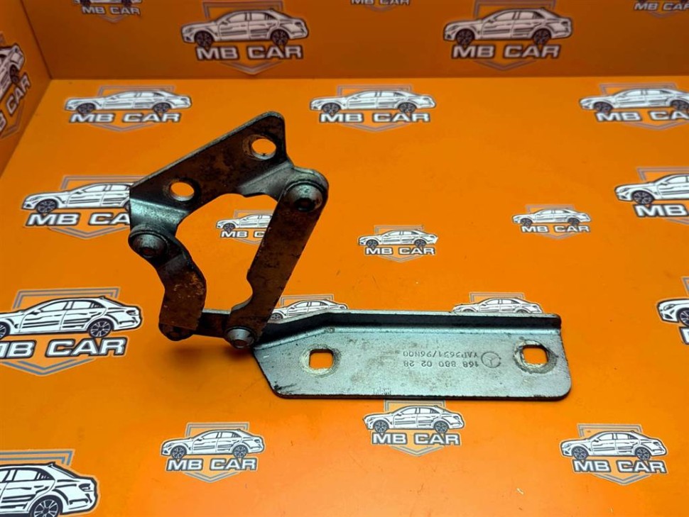 Петля капота MERCEDES-BENZ A-класс W168 (1997 - 2001) фото 1 — Разборка Мерседес