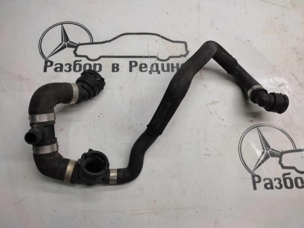 Патрубок ОЖ MERCEDES-BENZ S-класс W222/C217/A217 рестайлинг (2017 - 2020) фото 1 — Разборка Мерседес