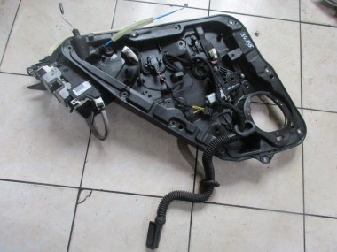 Стеклоподъемник задний левый MERCEDES-BENZ A-класс AMG W176 (2013 - 2015) — Разборка Мерседес