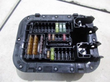 Блок предохранителей MERCEDES-BENZ C-класс W205/S205/C205/A205 (2014 - 2018) — Разборка Мерседес