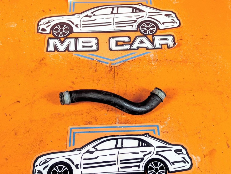 Патрубок радиатора MERCEDES-BENZ C-класс W204/S204/С204 рестайлинг (2011 - 2015) фото 1 &mdash; Разборка Мерседес