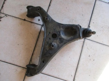 Рычаг передний нижний правый MERCEDES-BENZ Sprinter W906 (2006 - 2019) — Разборка Мерседес