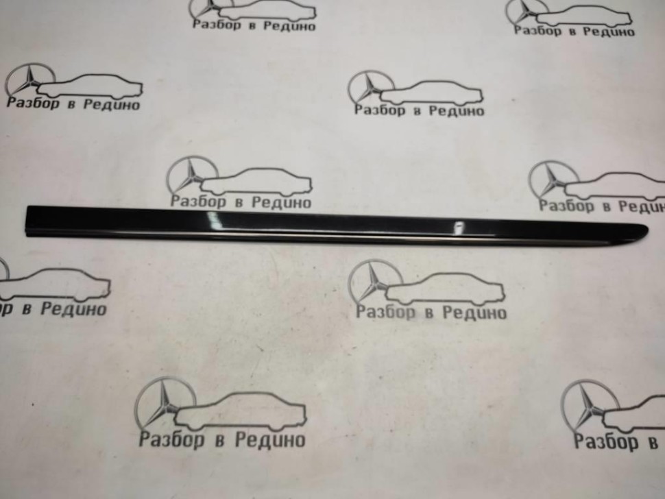 Молдинг двери MERCEDES-BENZ R-класс W251 (2005 - 2007) фото 1 — Разборка Мерседес