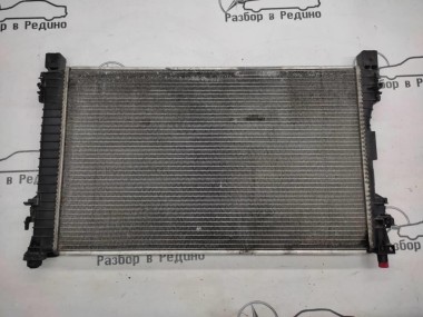 Радиатор MERCEDES-BENZ C-класс W203/S203/CL203 (2000 - 2004) — Разборка Мерседес