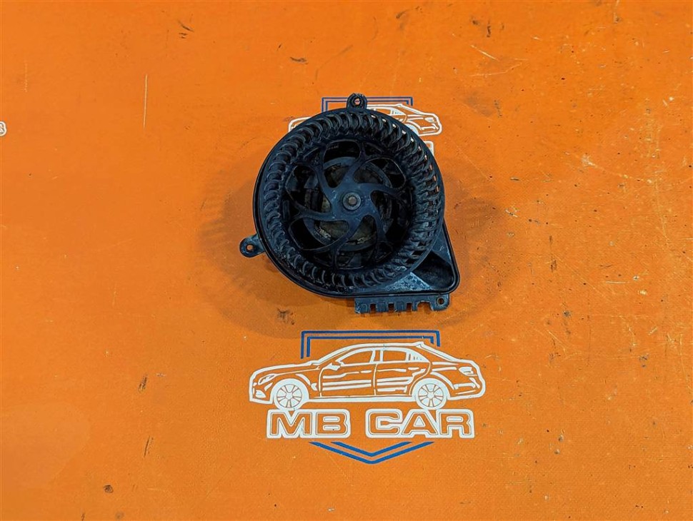 Моторчик печки MERCEDES-BENZ Sprinter W901-905 (1995 - 2006) фото 1 — Разборка Мерседес