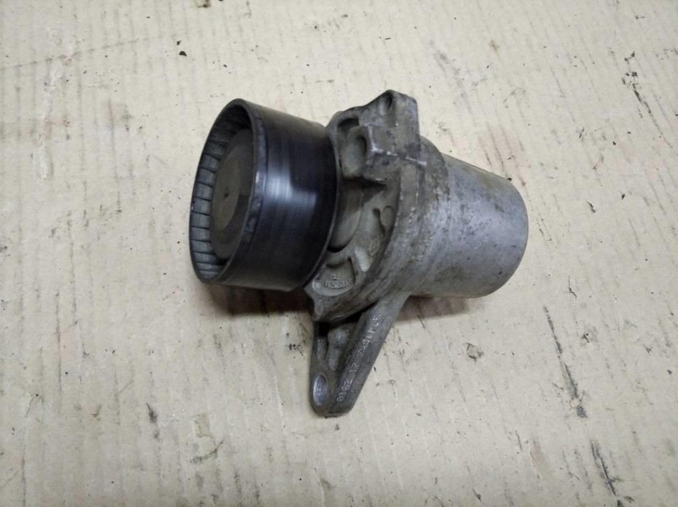 Натяжитель ремня MERCEDES-BENZ V-класс W447 (2014 - 2025) фото 1 — Разборка Мерседес