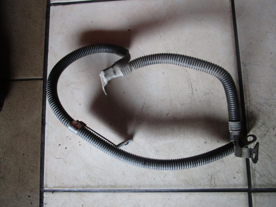 Провод стартера MERCEDES-BENZ E-класс W211/S211 (2002 - 2006) фото 1 — Разборка Мерседес