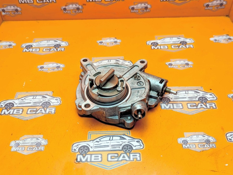 Насос вакуумный MERCEDES-BENZ C-класс W203/S203/CL203 рестайлинг (2004 - 2008) фото 1 — Разборка Мерседес