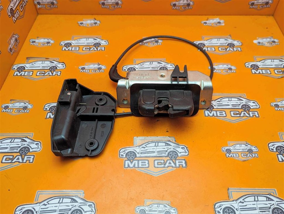 Замок задней спинки MERCEDES-BENZ E-класс W211/S211 (2002 - 2006) фото 1 — Разборка Мерседес