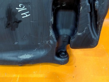 Бачок омывателя фар MERCEDES-BENZ C-класс W204/S204 (2006 - 2011) — Разборка Мерседес