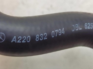 Патрубок ОЖ MERCEDES-BENZ S-класс W220 (1998 - 2005) — Разборка Мерседес