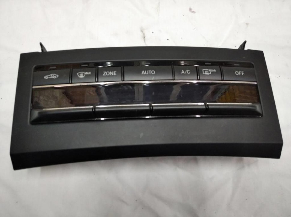 Панель управления климатом MERCEDES-BENZ E-класс W212/S212/C207/A207 (2009 - 2013) фото 1 — Разборка Мерседес