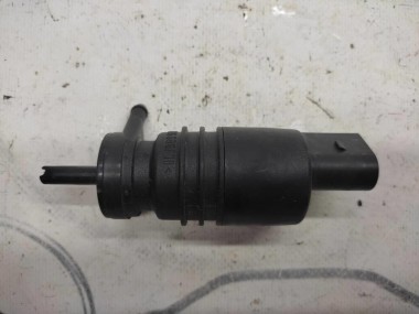 Насос омывателей MERCEDES-BENZ SLK-класс R170 (1996 - 2000) — Разборка Мерседес