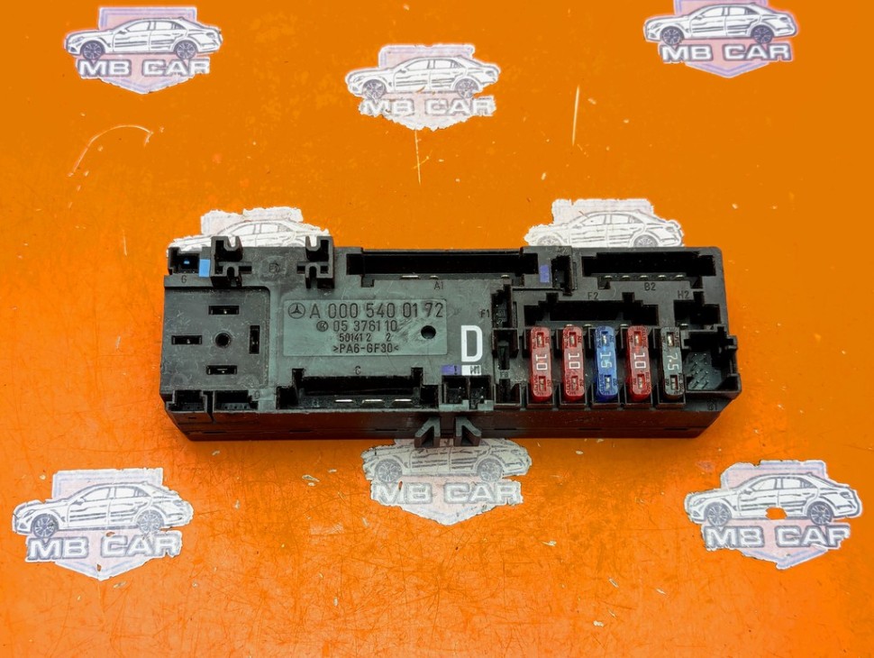 Блок предохранителей MERCEDES-BENZ CLK-класс C208/A208 (1997 - 2000) фото 1 — Разборка Мерседес