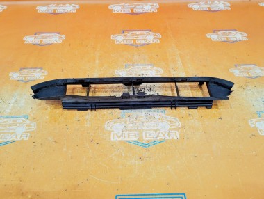 Воздухозаборник MERCEDES-BENZ E-класс W210/S210 рестайлинг (1999 - 2003) — Разборка Мерседес