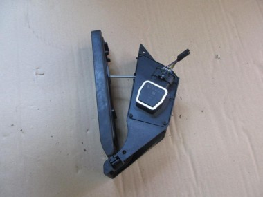 Педаль газа электронная MERCEDES-BENZ E-класс W212/S212/C207/A207 (2009 - 2013) — Разборка Мерседес