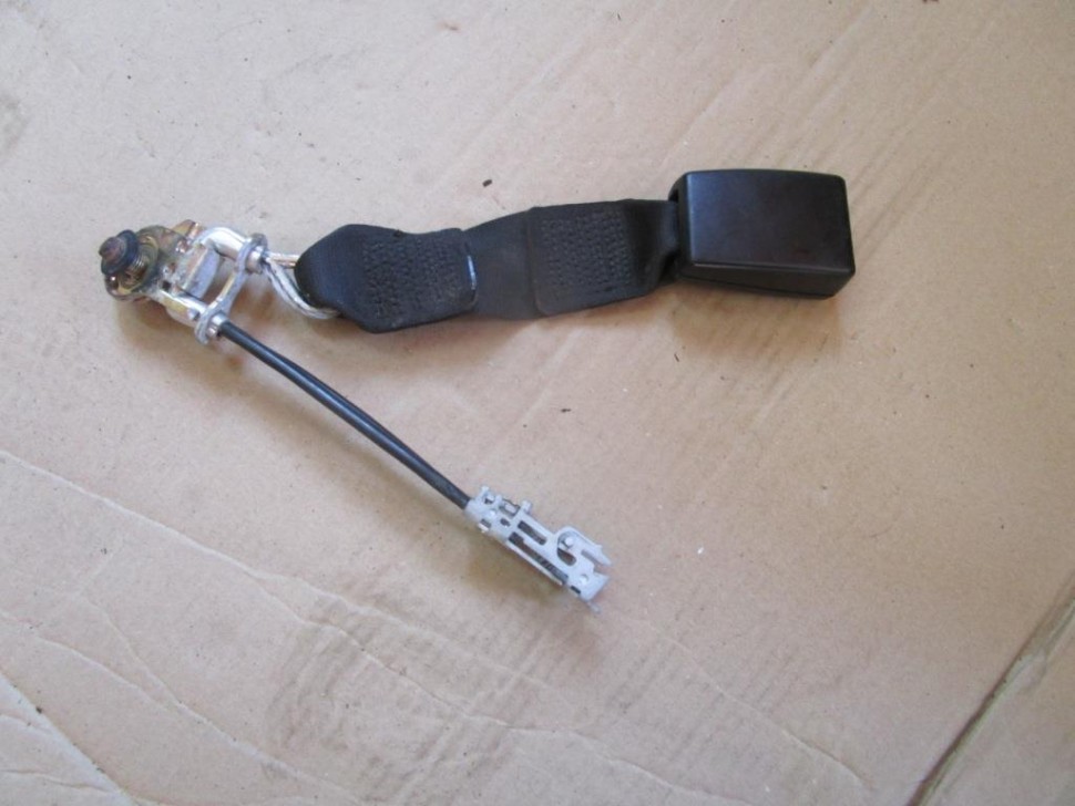 Замок ремня безопасности MERCEDES-BENZ E-класс W210/S210 (1995 - 1999) фото 1 — Разборка Мерседес