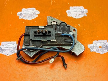 Реле моторчика печки MERCEDES-BENZ E-класс W210/S210 рестайлинг (1999 - 2003) — Разборка Мерседес