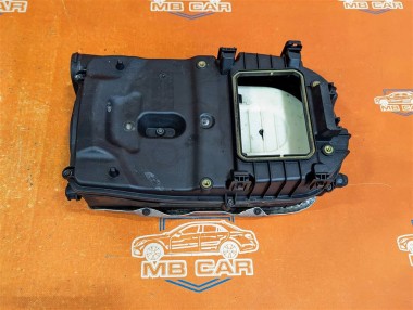 Корпус воздушного фильтра MERCEDES-BENZ C-класс W204/S204 (2006 - 2011) — Разборка Мерседес