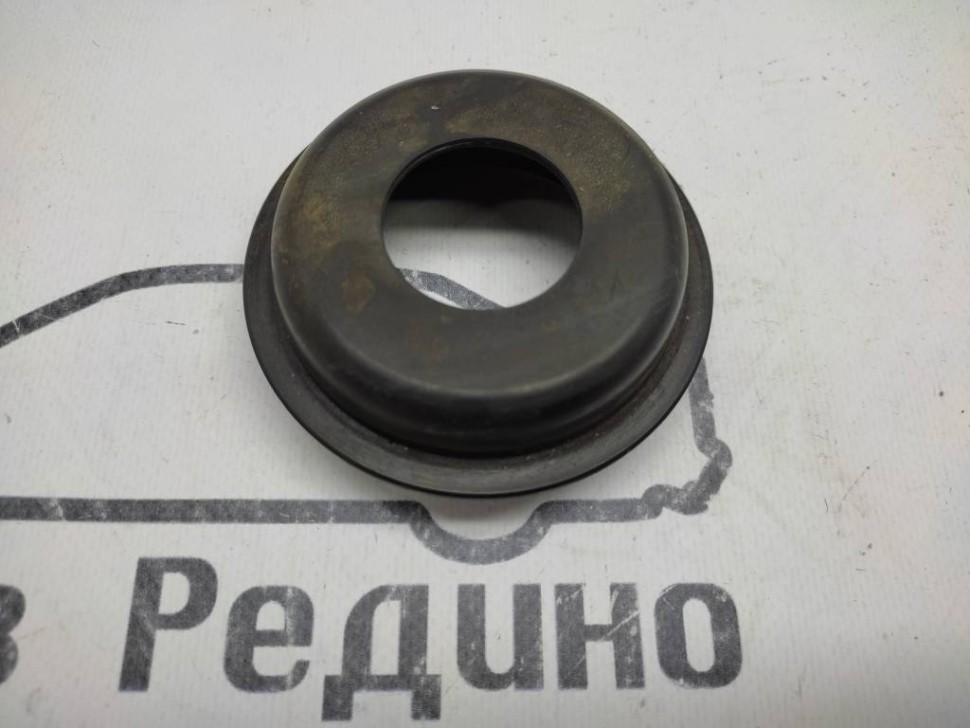 Пыльник MERCEDES-BENZ W124 W124/S124/C124/A124 (1984 - 1993) фото 1 — Разборка Мерседес