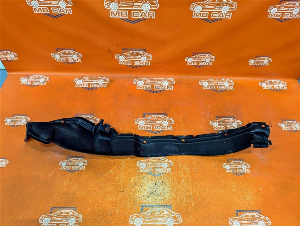 Подкрылок передний левый MERCEDES-BENZ W124 W124/S124/C124/A124 (1984 - 1993) фото 1 — Разборка Мерседес