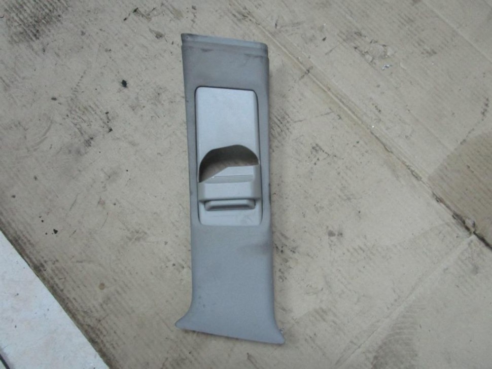 Накладка средней стойки MERCEDES-BENZ C-класс W203/S203/CL203 (2000 - 2004) фото 1 — Разборка Мерседес