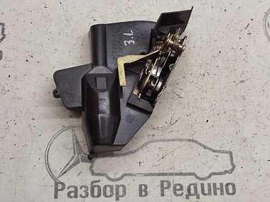 Замок двери задней левой MERCEDES-BENZ E-класс W210/S210 рестайлинг (1999 - 2003) — Разборка Мерседес