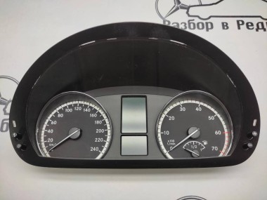 Щиток приборов MERCEDES-BENZ V-класс W639 (2003 - 2014) — Разборка Мерседес