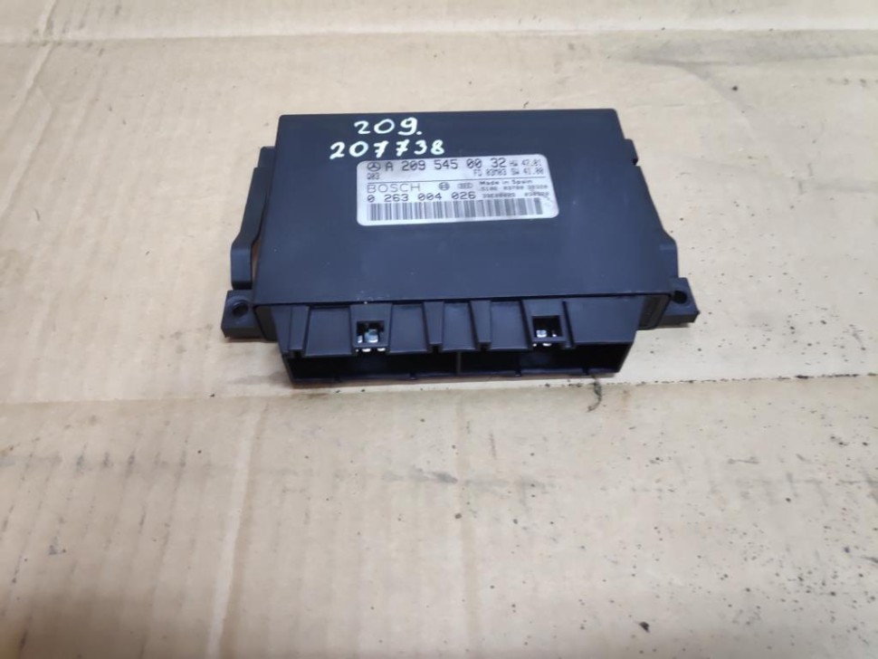 Блок парктроников MERCEDES-BENZ CLK-класс C209/W209 (2002 - 2005) фото 1 — Разборка Мерседес