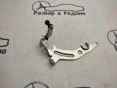 Кронштейн глушителя MERCEDES-BENZ GLC-класс Coupe C253 (2016 - 2019) — Разборка Мерседес