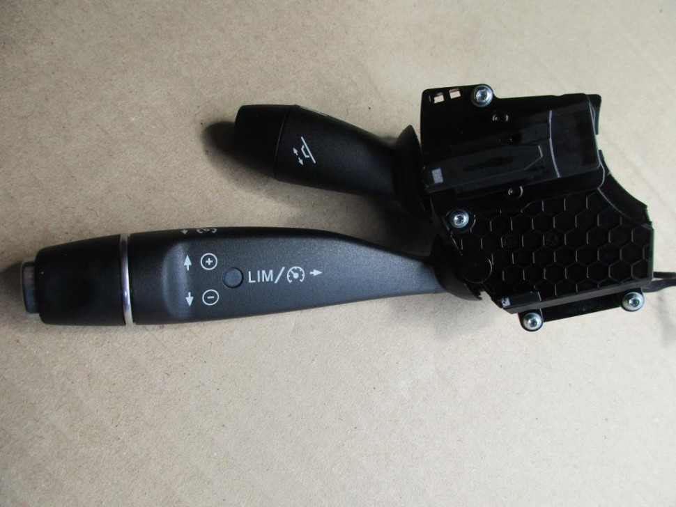 Переключатель круиз контроля MERCEDES-BENZ GLC-класс Coupe C253 (2016 - 2019) фото 1 — Разборка Мерседес