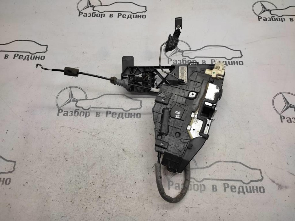 Замок двери передней правой MERCEDES-BENZ S-класс W221 (2005 - 2009) фото 1 — Разборка Мерседес