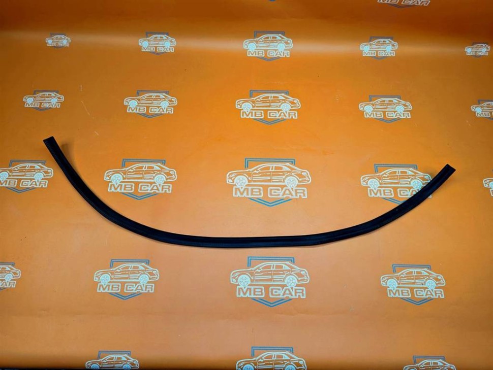 Уплотнитель капота MERCEDES-BENZ E-класс W213/S213/C238/A238 (2016 - 2021) фото 1 — Разборка Мерседес