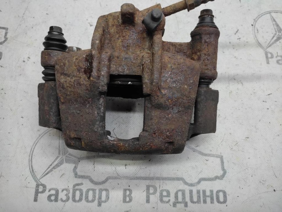 Суппорт передний левый MERCEDES-BENZ Vito W638 (1996 - 2003) фото 1 — Разборка Мерседес