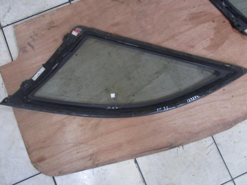 Стекло боковое MERCEDES-BENZ E-класс W211/S211 рестайлинг (2006 - 2009) фото 1 — Разборка Мерседес