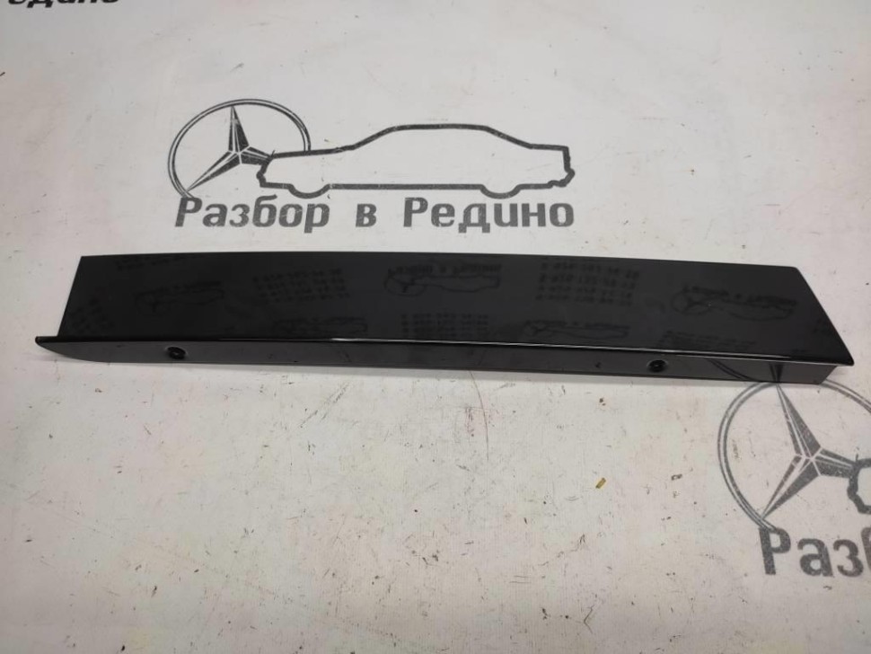 Накладка двери MERCEDES-BENZ GLS-класс X166 (2015 - 2019) фото 1 — Разборка Мерседес