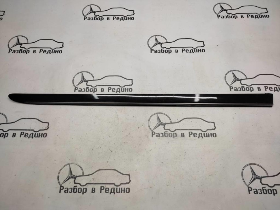 Молдинг двери MERCEDES-BENZ R-класс W251 (2005 - 2007) фото 1 — Разборка Мерседес