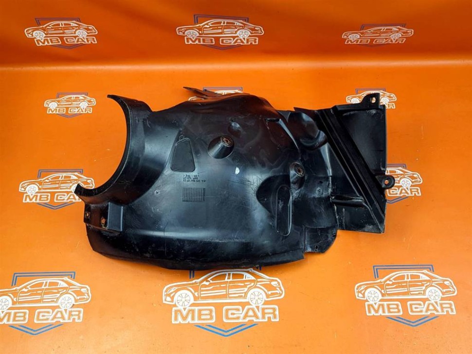 Подкрылок передний левый, задняя часть MERCEDES-BENZ CLK-класс C209/W209 (2002 - 2005) фото 1 — Разборка Мерседес