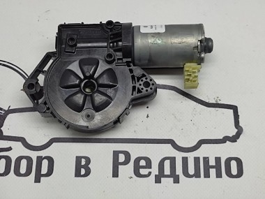 Моторчик шторки панарамной крыши MERCEDES-BENZ S-класс W222/C217/A217 (2013 - 2017) — Разборка Мерседес