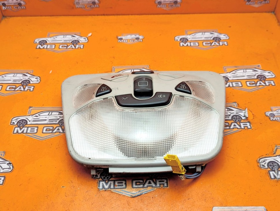 Плафон салона MERCEDES-BENZ CLK-класс C209/A209 (2002 - 2005) фото 1 &mdash; Разборка Мерседес