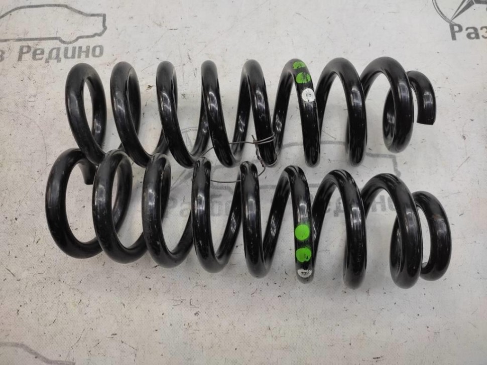 Пружина задняя MERCEDES-BENZ C-класс W205/S205/C205/A205 (2014 - 2018) фото 1 — Разборка Мерседес