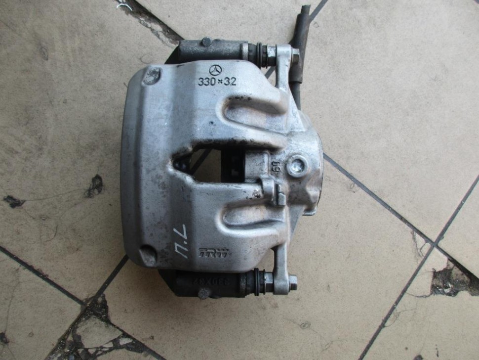 Суппорт передний левый MERCEDES-BENZ E-класс W213/S213/C238/A238 (2016 - 2021) фото 1 — Разборка Мерседес