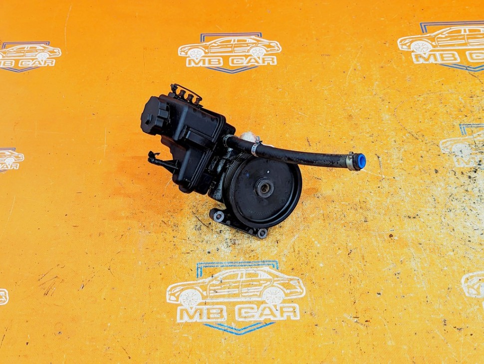 ГУР MERCEDES-BENZ C-класс W204/S204 (2006 - 2011) фото 1 — Разборка Мерседес