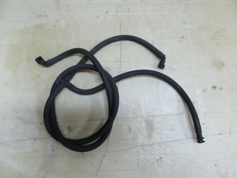 Шланг омывателей фар MERCEDES-BENZ S-класс W220 (1998 - 2005) фото 1 — Разборка Мерседес